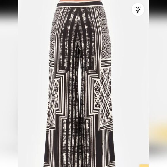 Fab'rik black and cream geometric palazzo pants size S! - Picture 4 of 14